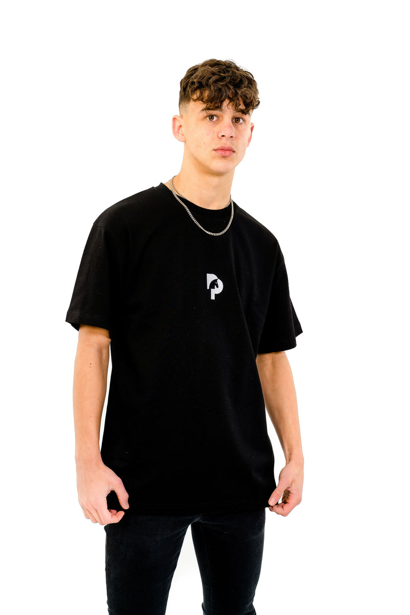 OVERSIZE GRAPHIC T-SHIRT - BLACK